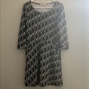 41 Hawthorn Dress, Medium, Stretchy, 3/4 sleeve